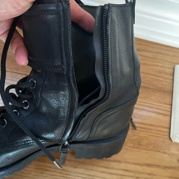 Combat black leather boots Massimo Dutti - Picture 4 of 4